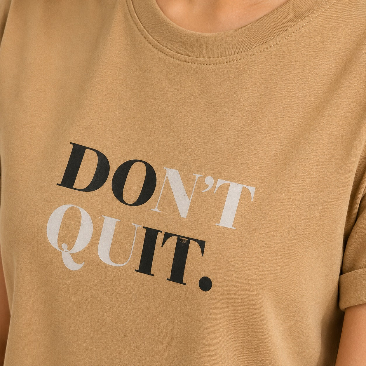 ARZO “Don’t Quit” Crop Tee – Beige