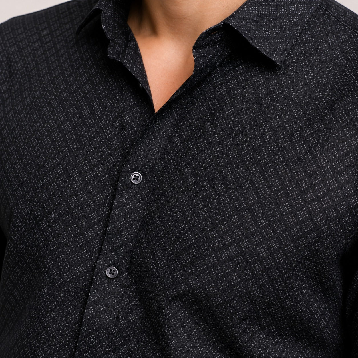 ARZO Obsidian Micro-Pattern Shirt