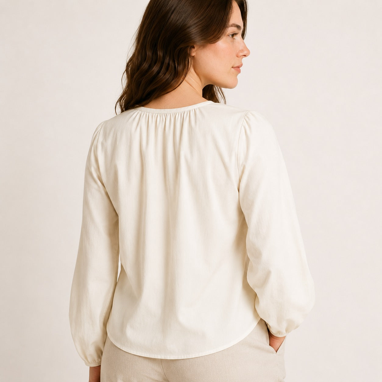 ARZO Pearl Soft Pleat Top (Off-White)