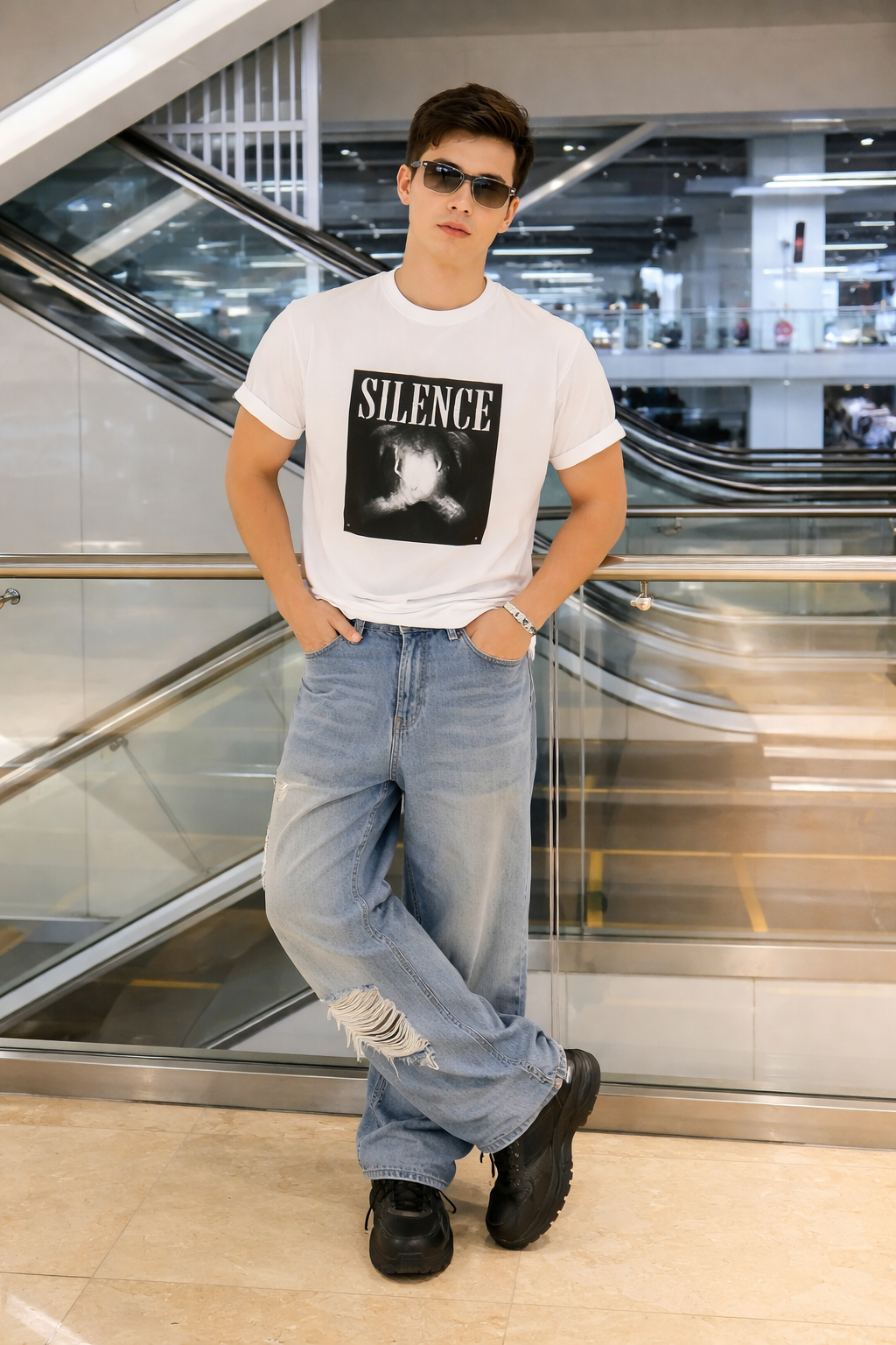 ARZO Silence Noir™  Graphic Regular Fit Tee