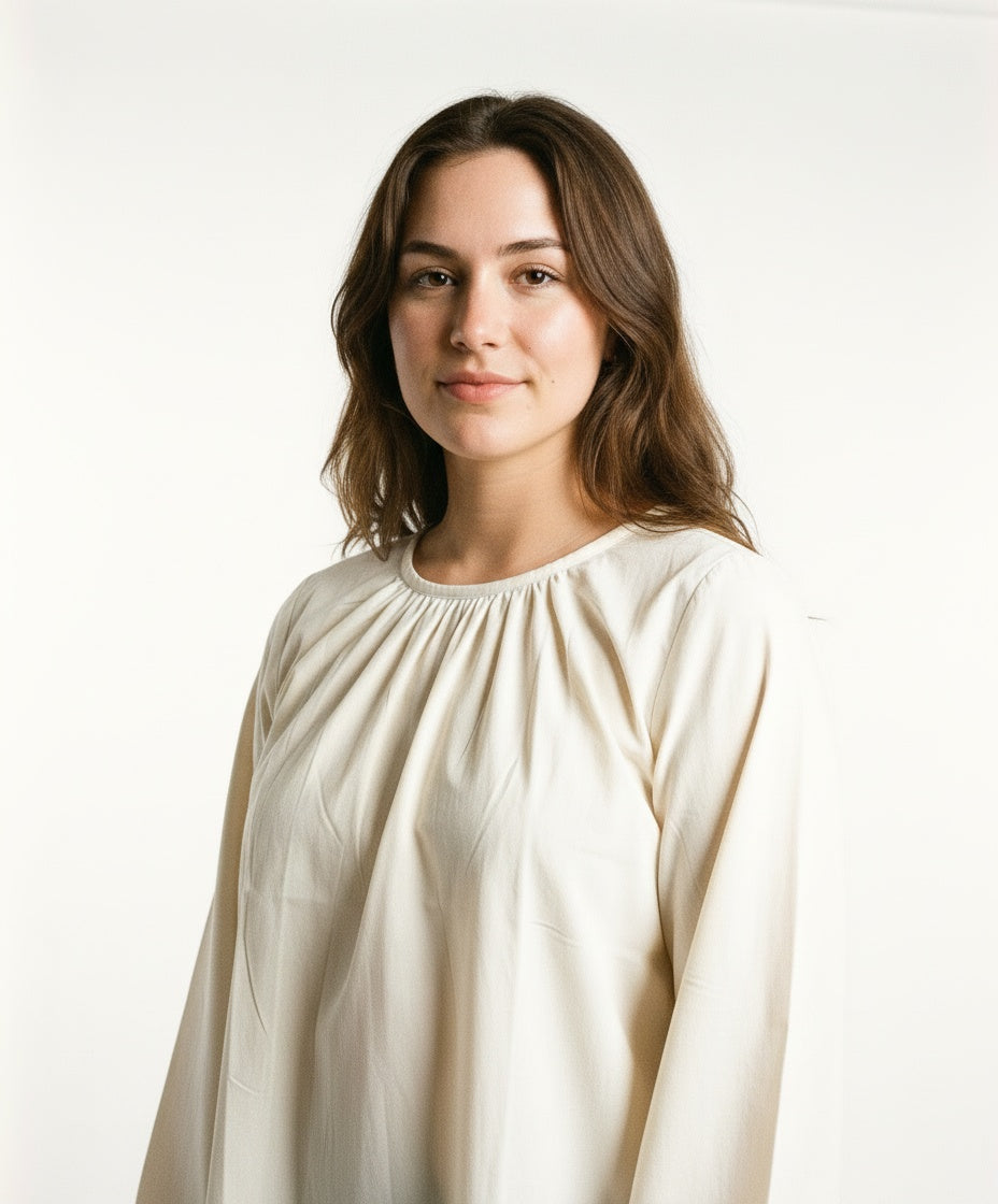 ARZO Pearl Soft Pleat Top (Off-White)