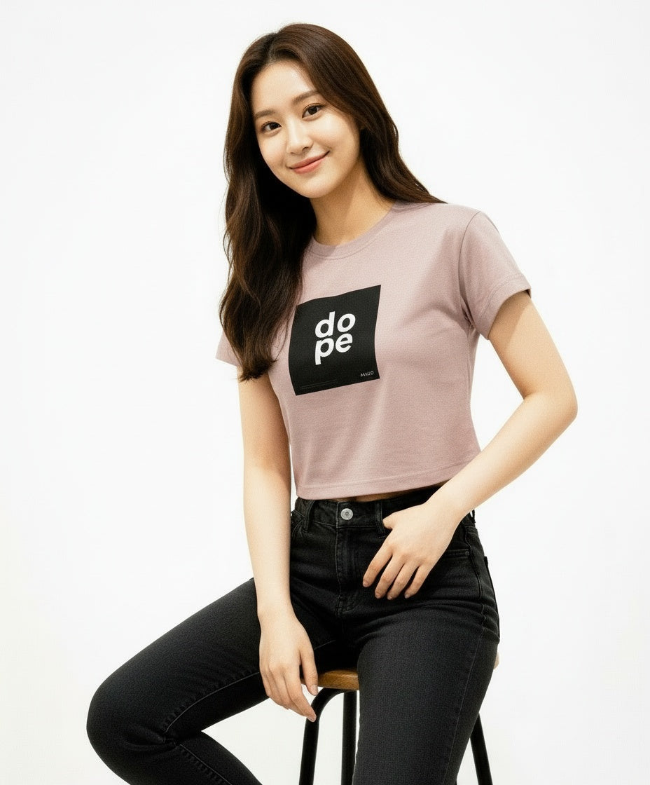 ARZO “DOPE” Graphic Crop Tee – Mauve