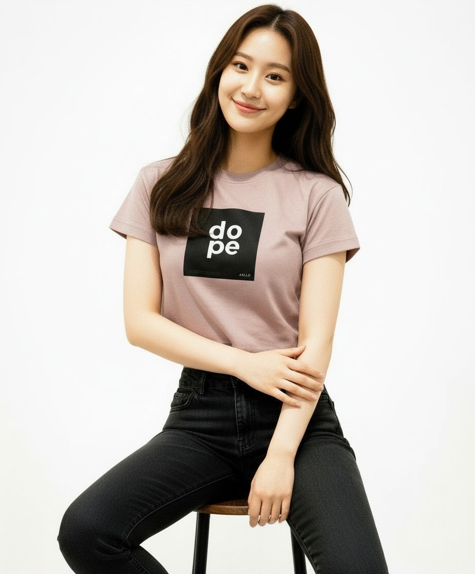 ARZO “DOPE” Graphic Crop Tee – Mauve